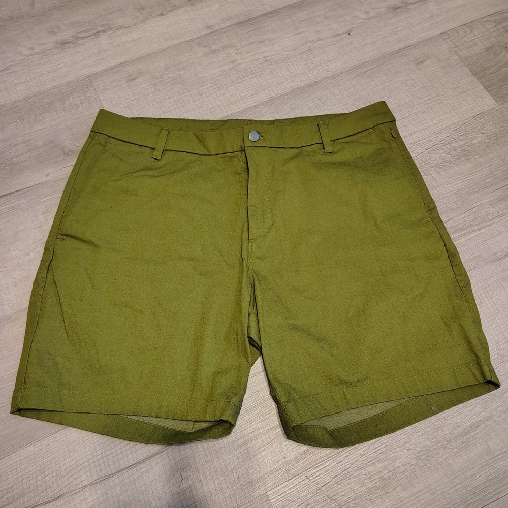 Lululemon Commission Short 7 Olive Green Mens Size 38 LM7AUDS
